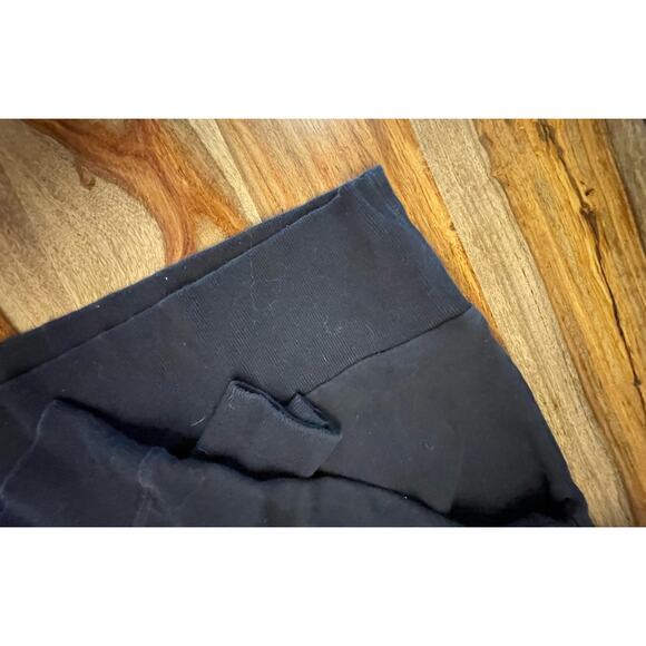 DKNY Medium Long Sleeve Cropped Black Hooded Sweatshirt - Picture 5 of 5